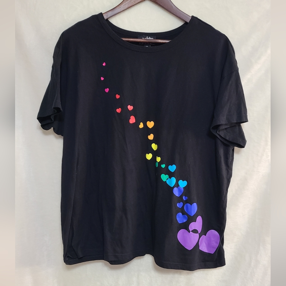 Feeling Proud Women's Rainbow Heart Pride Short Sleeve Tee Size XXL